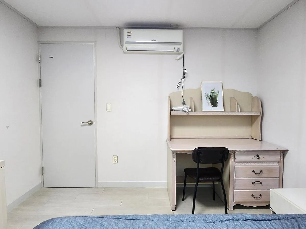 Apartment Sadang Station Double And Single Studios Seoul