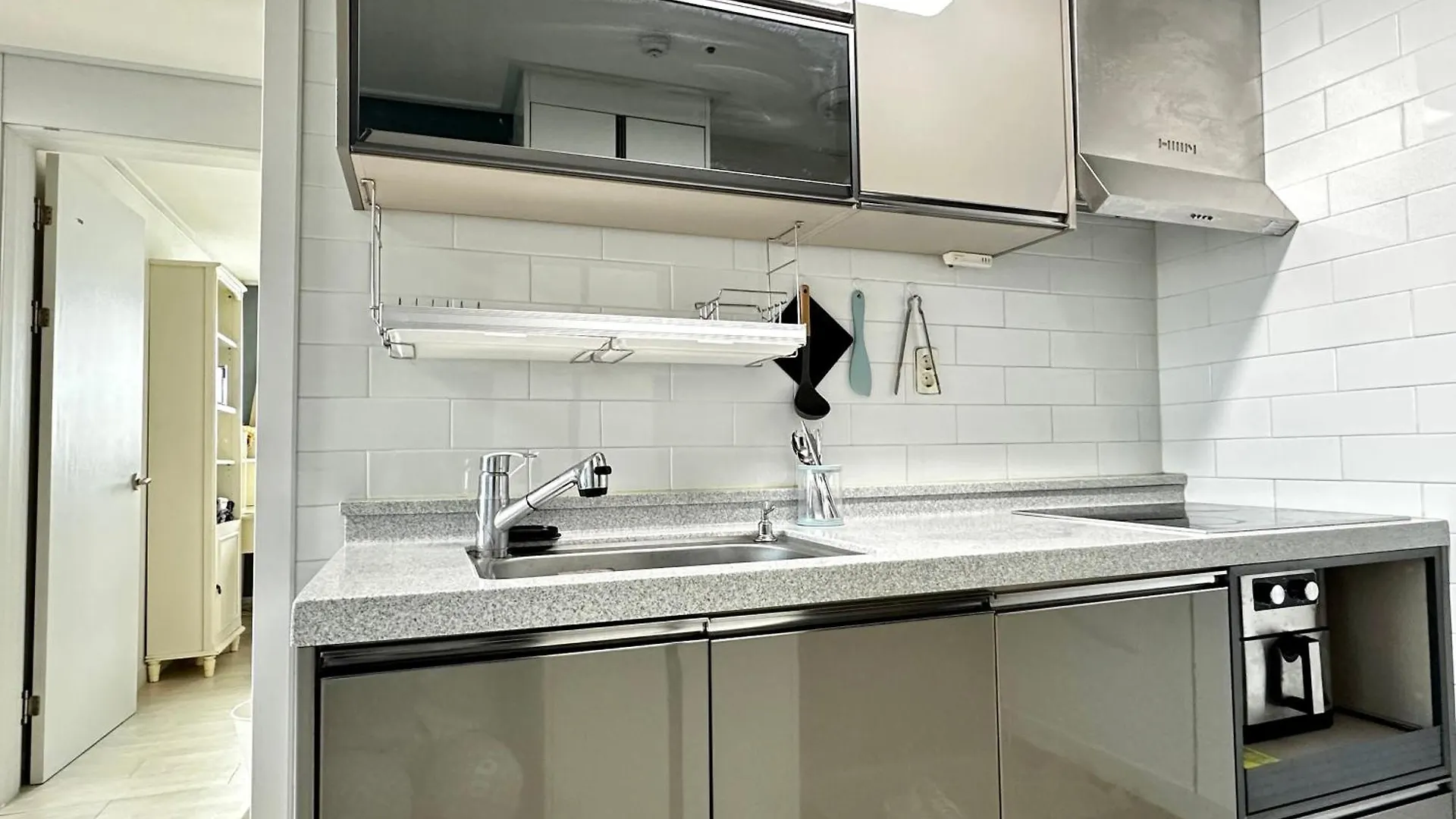 Sadang Station Double And Single Studios Seoul Apartment