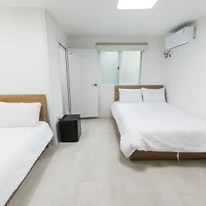 Kpop Haus סיאול