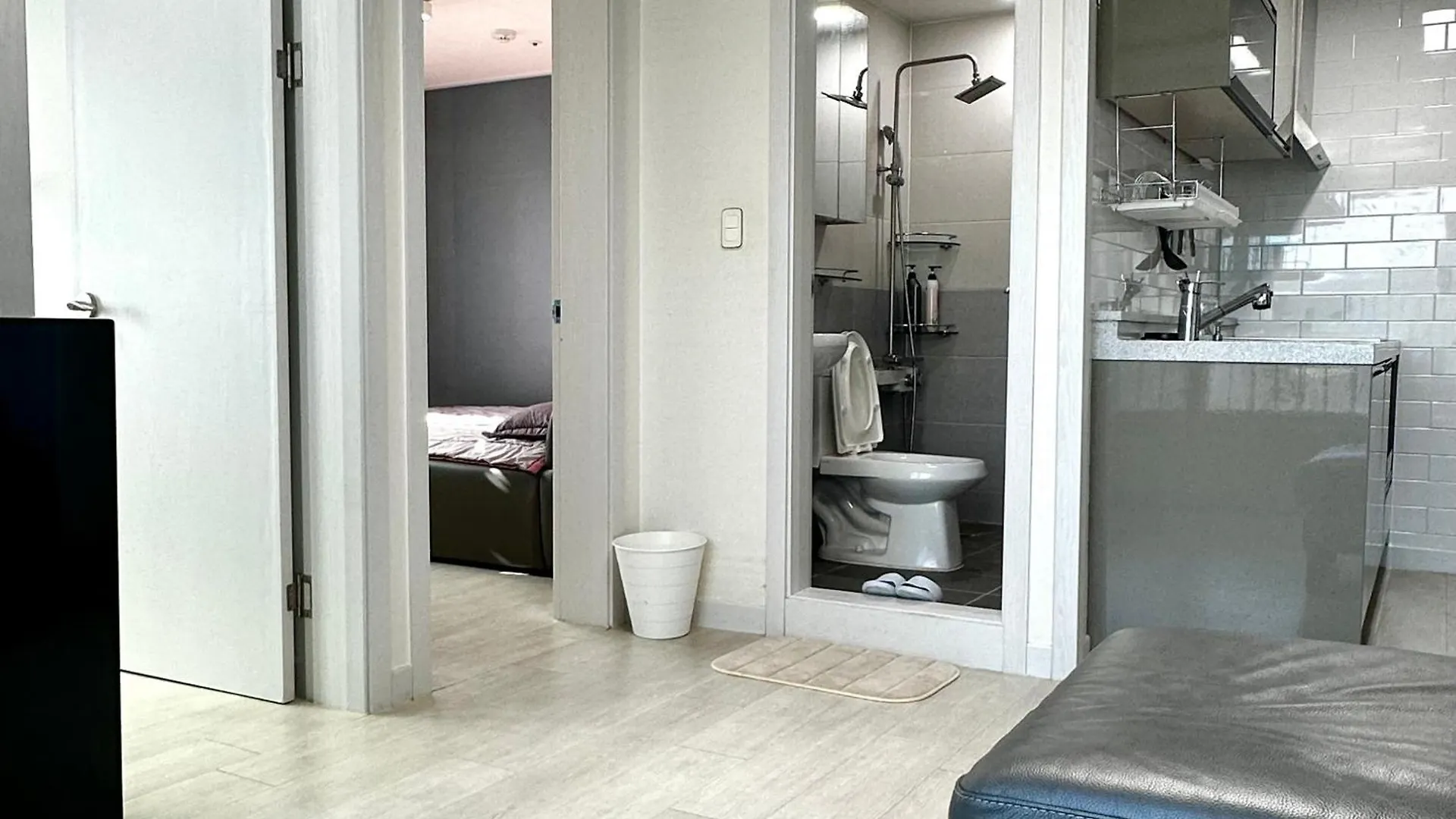 Apartment Sadang Station Double And Single Studios Seoul